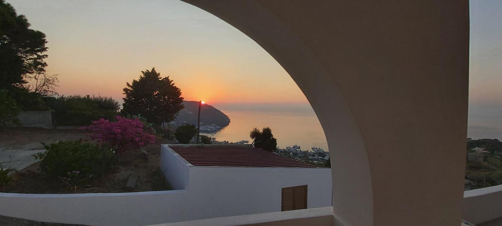 Casa Tra Cielo E Mare Bed & Breakfast Lipari  Exterior photo